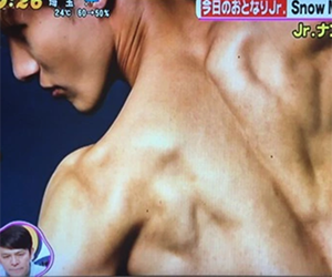 Teru Iwamoto, Snow Man, muscle, back muscles